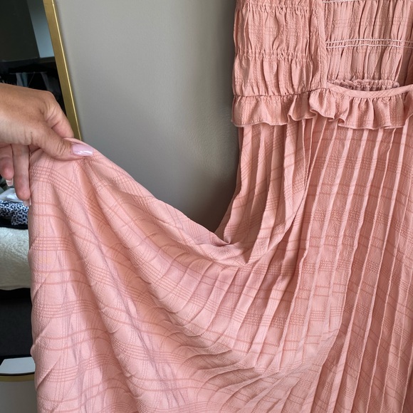 ASOS BNWOT pleated midi dress - Picture 7 of 11